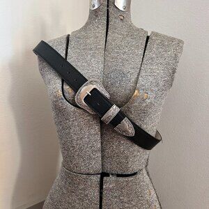 Vince Camuto Western Belt